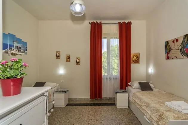 Dört Kişilik Oda, Şehir Manzaralı