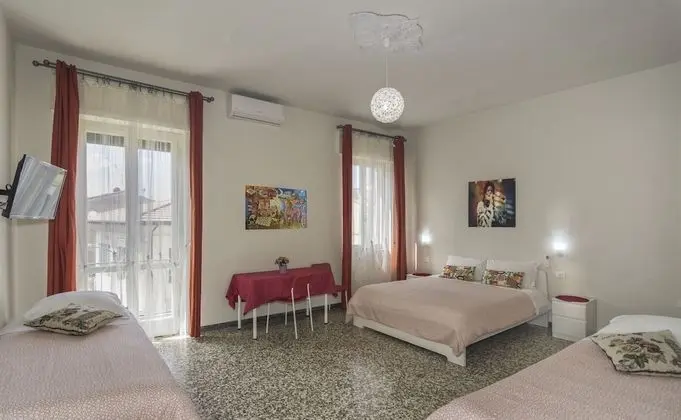 Üç Kişilik Oda, Birden Çok Yatak, Özel Banyo, Şehir Manzaralı