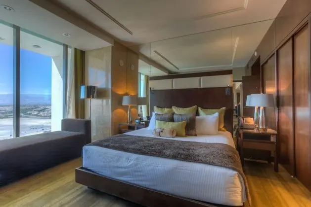 Ambassador Suite, 1 King Bed