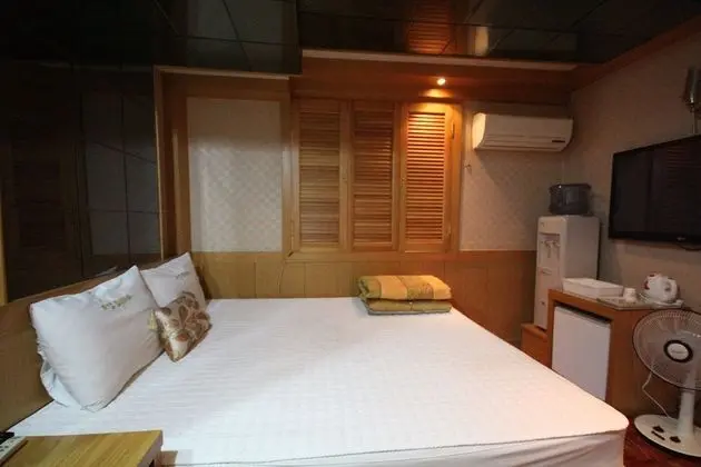 Standard Tek Büyük Yataklı Oda (New Building)
