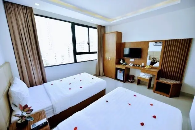 Basic Tek Büyük veya İki Ayrı Yataklı Oda, Şehir Manzaralı