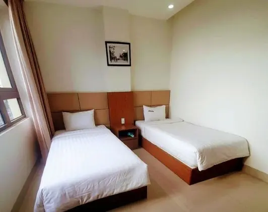Basic Tek Büyük veya İki Ayrı Yataklı Oda, Şehir Manzaralı