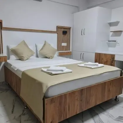 Classic Tek Büyük Yataklı Oda, Şehir Manzaralı