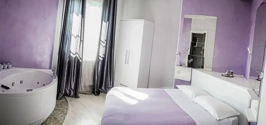 Tek Büyük Yataklı Oda, Jakuzi