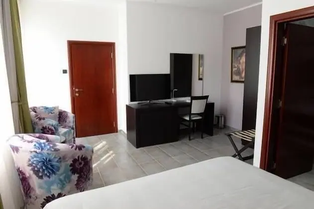 Deluxe Tek Büyük Yataklı Oda, Balkon