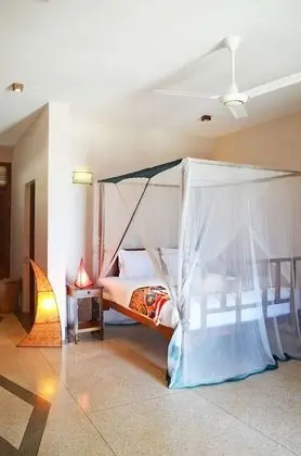Comfort Tek Büyük veya İki Ayrı Yataklı Oda, Denize Sıfır