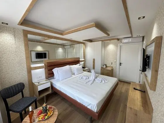 Standart Oda, Şehir Manzaralı