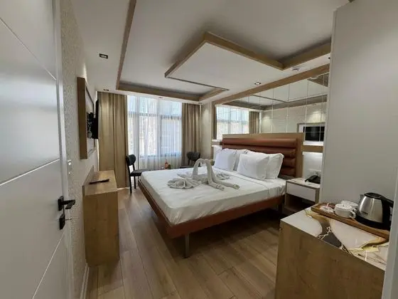 Standart Oda, Şehir Manzaralı