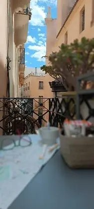 Tek Büyük Yataklı Oda, Ortak Banyo, Şehir Manzaralı