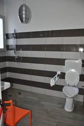 Dört Kişilik Oda, Engellilere Uygun