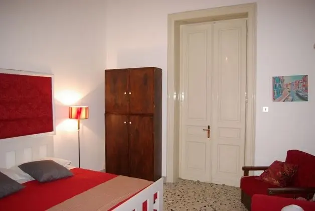 Tek Büyük Yataklı Oda, 1 Büyük (Queen) Boy Yatak