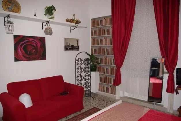 Tek Büyük Yataklı Oda, 1 Büyük (Queen) Boy Yatak