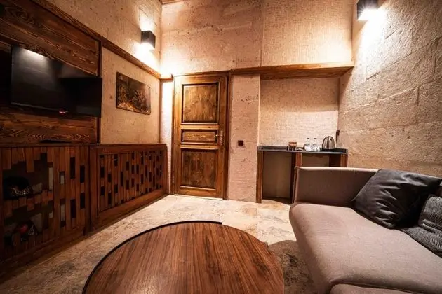 Cave Suite, , Şömineli ve Jakuzili