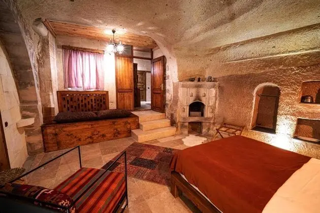 Cave Suite, , Şömineli ve Jakuzili