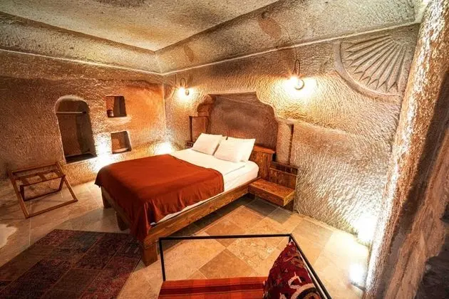 Cave Suite, , Şömineli ve Jakuzili