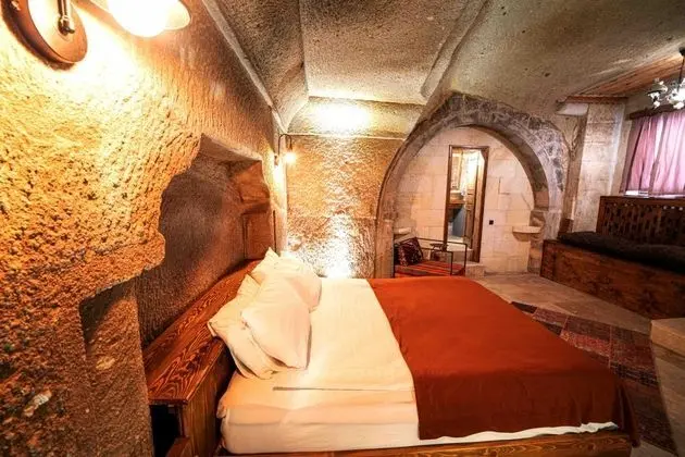 Cave Suite, , Şömineli ve Jakuzili