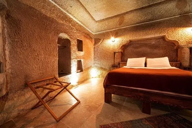 Cave Suite, , Şömineli ve Jakuzili