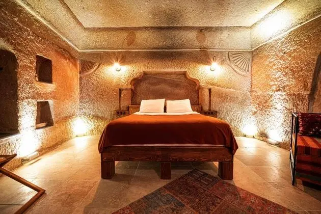 Cave Suite, , Şömineli ve Jakuzili