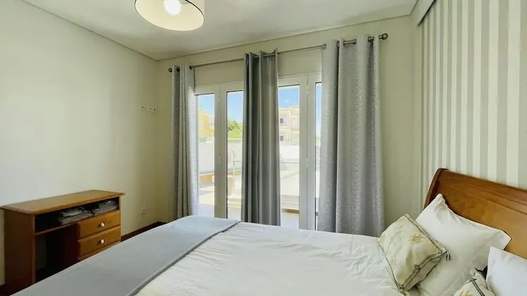 Villa, 5 Yatak Odası, Kişiye Özel Havuzlu, Havuz Manzaralı