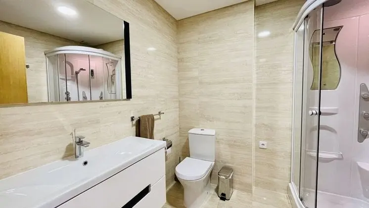 Villa, 5 Yatak Odası, Kişiye Özel Havuzlu, Havuz Manzaralı