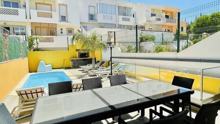 Villa, 5 Yatak Odası, Kişiye Özel Havuzlu, Havuz Manzaralı