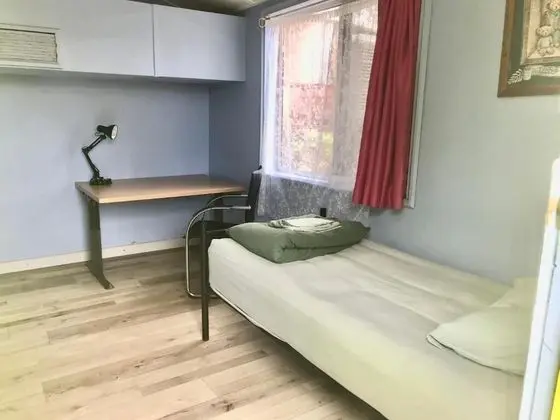 Ortak Ranzalı Oda, Sadece kadınlar için