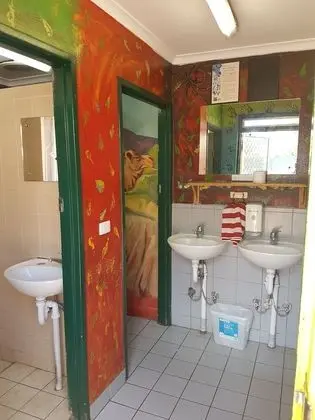 Ortak Ranzalı Oda, Sadece kadınlar için