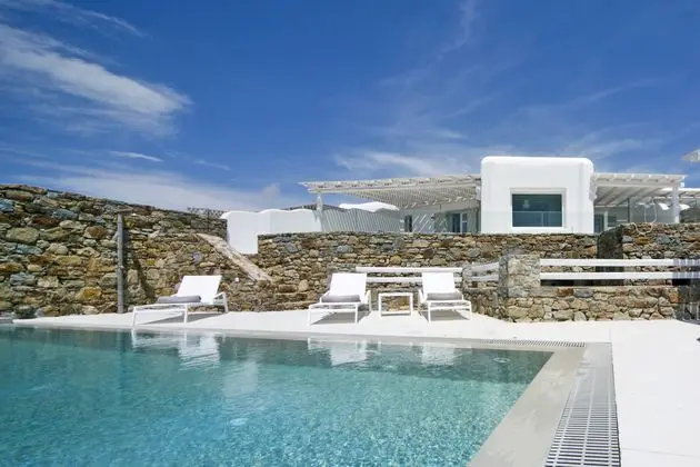 Villa Four Bedrooms