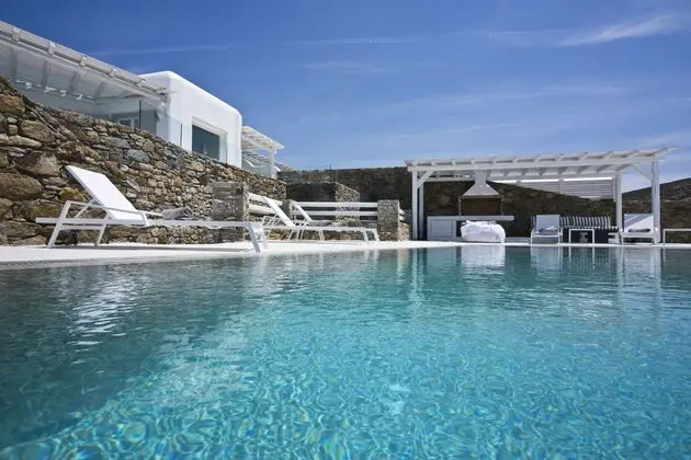 Villa Four Bedrooms
