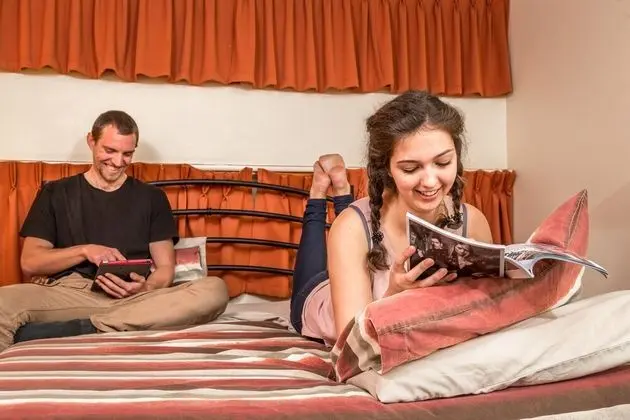 Tek Büyük Yataklı Oda