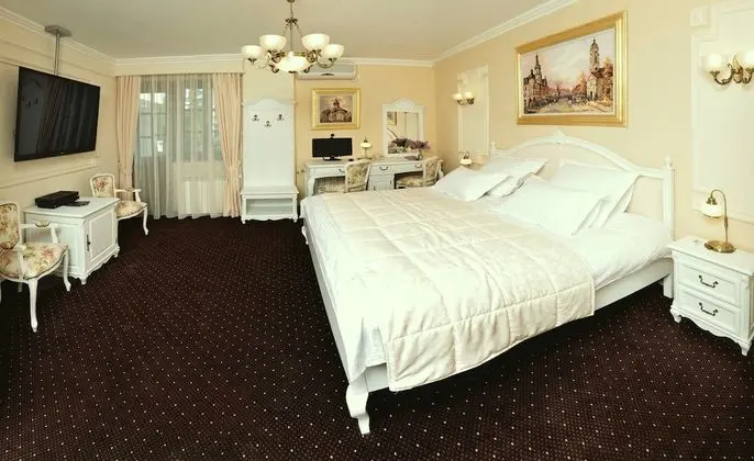 Luxury Tek Büyük Yataklı Oda (5*)