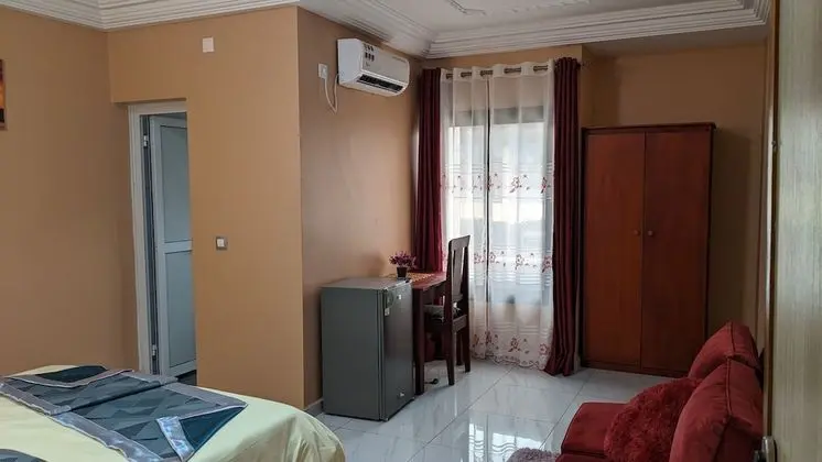 Luxury Tek Büyük Yataklı Oda