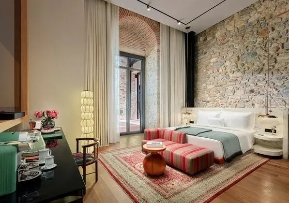 Atrium Chambre, Avlu Manzaralı