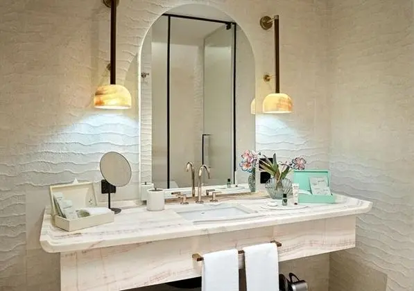 Atrium Chambre, Avlu Manzaralı