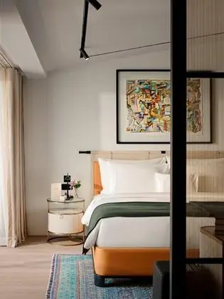 Lumiére Chambre, Şehir Manzaralı