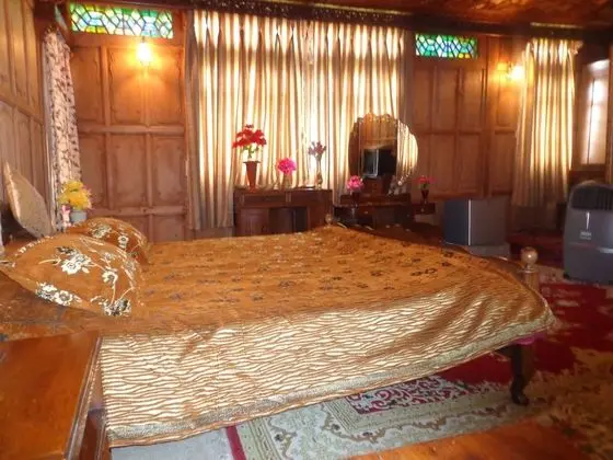 Honeymoon Süit, 1 En Büyük (King) Boy Yatak
