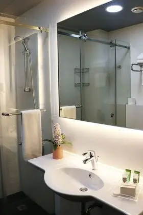 Premium Süit