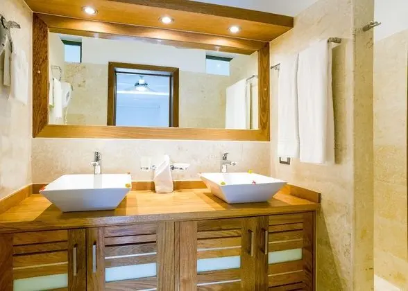 Apartment 4 Bedroom Pool View - Breakfast Included in first 7 nights