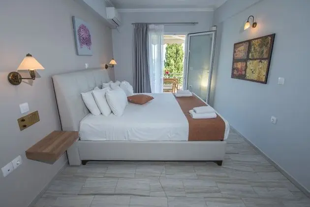 İki Ayrı Yataklı Oda, Bahçe Manzaralı