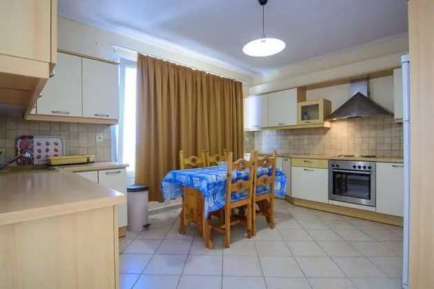 Standard Apart Daire, Deniz Manzaralı