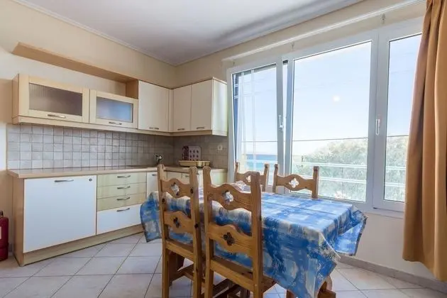 Standard Apart Daire, Deniz Manzaralı