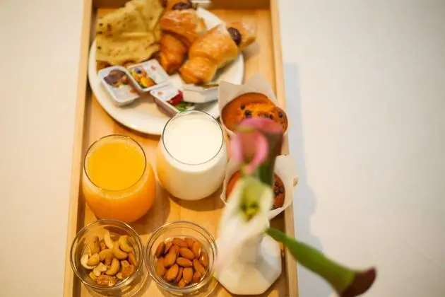 Deluxe Üç Kişilik Oda, Deniz Manzaralı