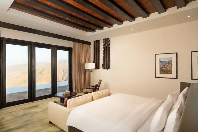 Villa (Jabal)