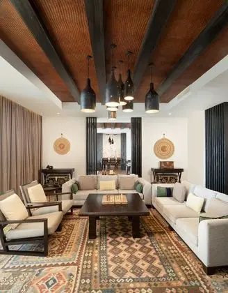 Villa (Jabal)