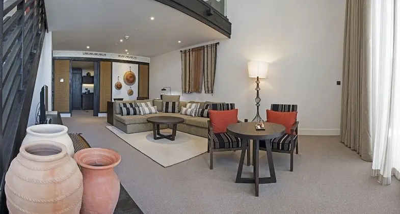 Süit (Loft)