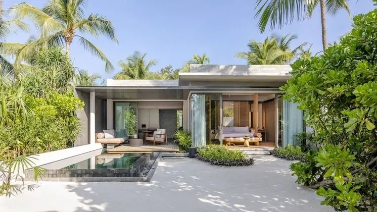Villa (Beach)