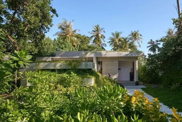 Villa (Beach)
