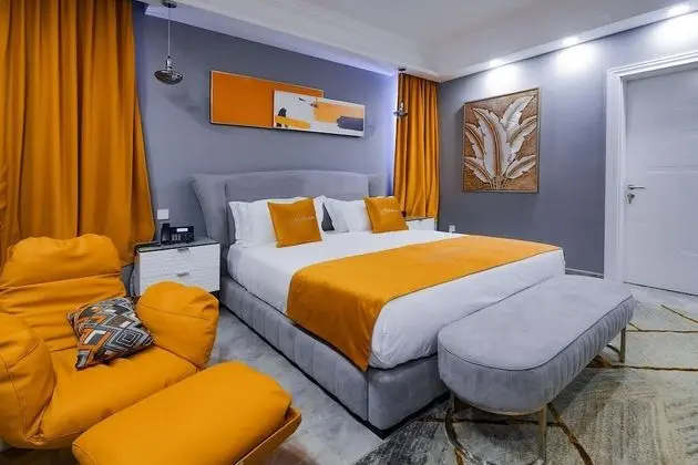Deluxe Tek Büyük Yataklı Oda
