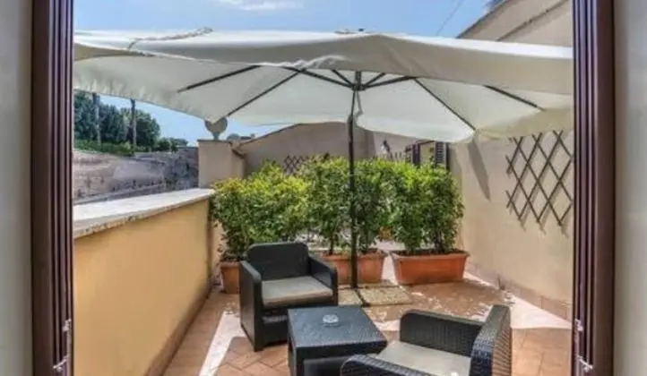 Junior Süit, Balkon, Şehir Manzaralı