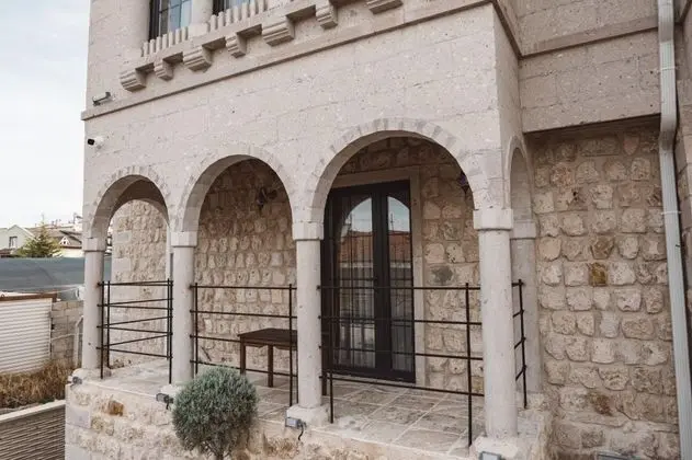 Luxury Suite, Bahçe Manzaralı, Şömineli ve Jakuzili